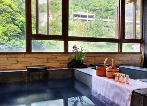 Chief Villa Hot Spring Resort Ren'ai Eksteriør billede